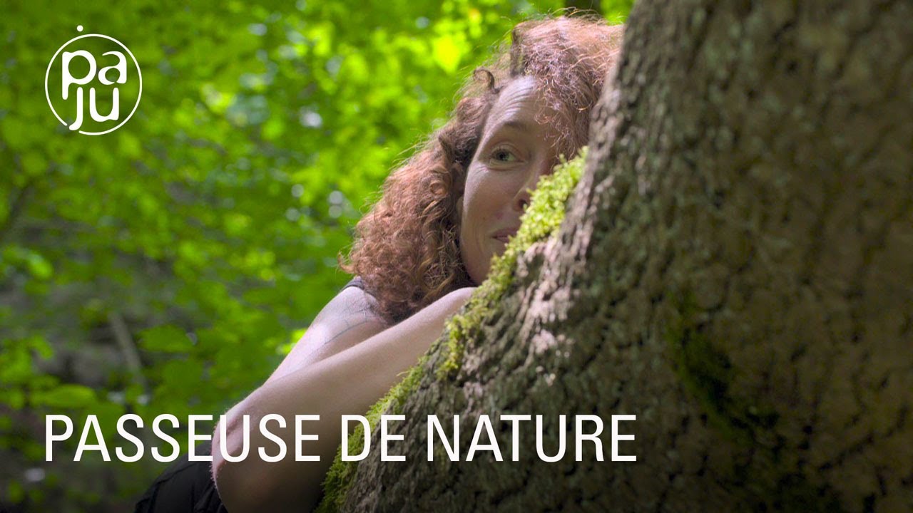 Diane fait découvrir la magie des forêts et des plantes de sa région