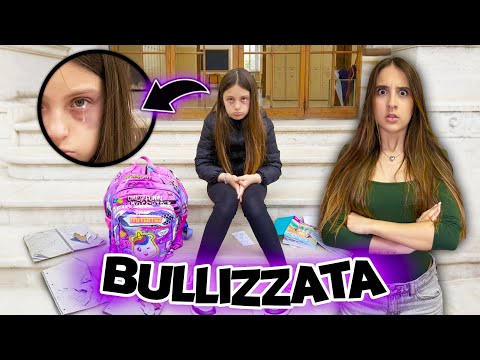 Video Ludovica è STATA PICCHIATA a SCUOLA da una BULLA ??
