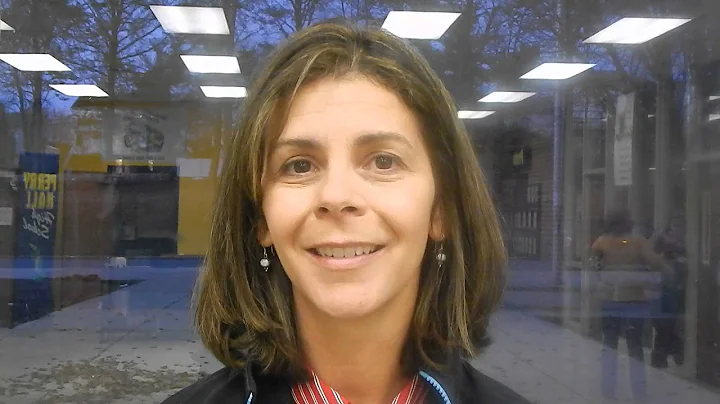 C.M. Wright coach Janice Rhodes (2013 Varsity Spor...