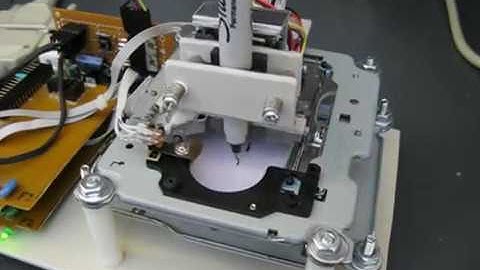 make a mini CNC from CD Floppy Drives