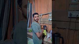 Itni alarm second bol rahi h* thoda tej nibol sakti