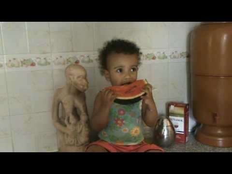 healthy-eating-habit-1-1/2-year-old