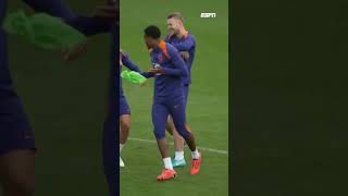 Sugrįžimas prie šių purvynų pas Olandus