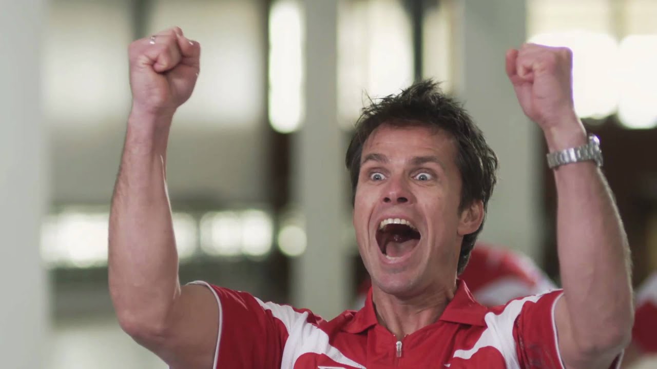 Navibot Curling: Canada - Norway (last stone)