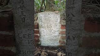 Mr. and Mrs. Khoo Boo Yeow tomb in Bukit Brown #exploresg #cemetery