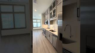 S1 WITH BALCONY 5-319