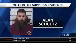 Iowa murder suspect files to suppress alleged confession