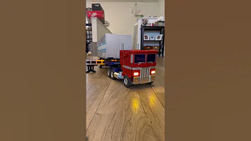 Deploying Reinforcements Optimus Prime Transformers Robot Optimusprime Shorts Collector 