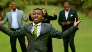 Landile Maxwele - Wachikimis' ingubo ka Jesu (Official Music Video)