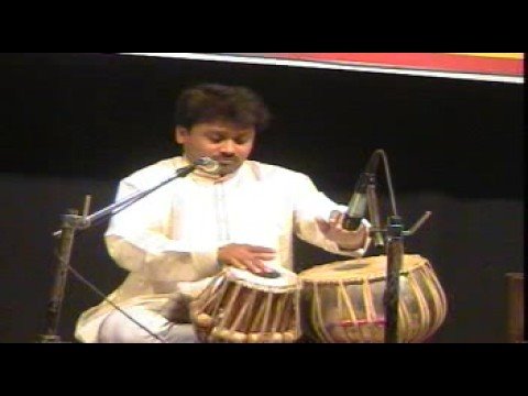 tabla solo Ajit Anand Dev Goswami (Papa)