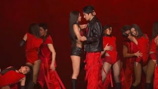 Jennie  damn Right performance At Golden Disc Awards 2026