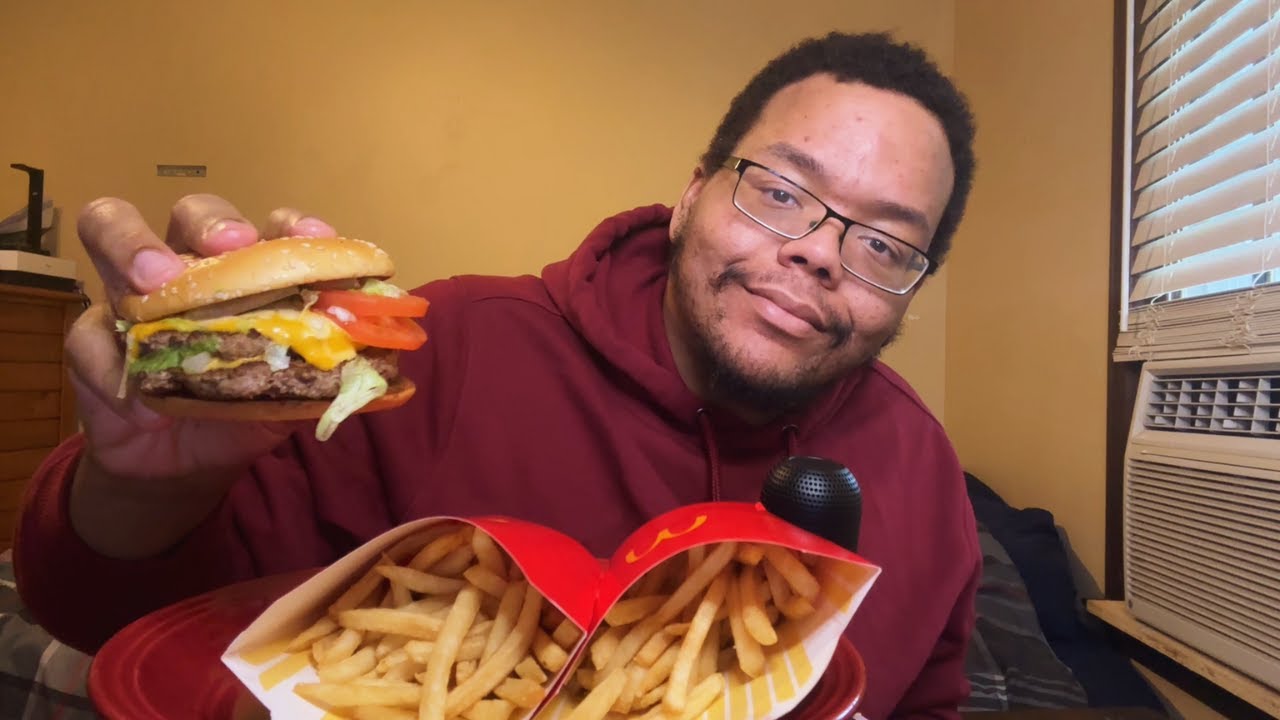 ASMR Макдоналдс Мукбанг | Мои 5 любимых фильмов, которые я недавно посмотрел | Шёпот, звуки еды