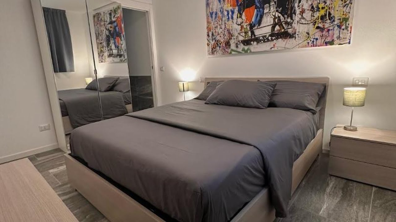 Lux Flat Sesto | Milan, Italy | Hotel Review 🛏️