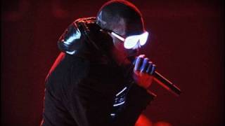 Kanye West  - Love Lock Down live