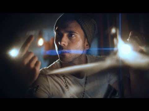 mano-arriba---lo-que-pasa-en-la-noche