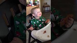 Baby Loves First Taste of Bacon by DailyPicksandFlicks 14,898 views 1 year ago 1 minute, 1 second