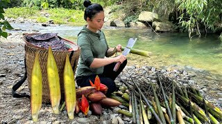 Picking Bamboo Shoots And Wild Banana Flowers To Sell At The Market - Gardening