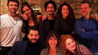 Sono Arrivate Foto Divertenti Di Akin Akinözü Con I Suoi Amici