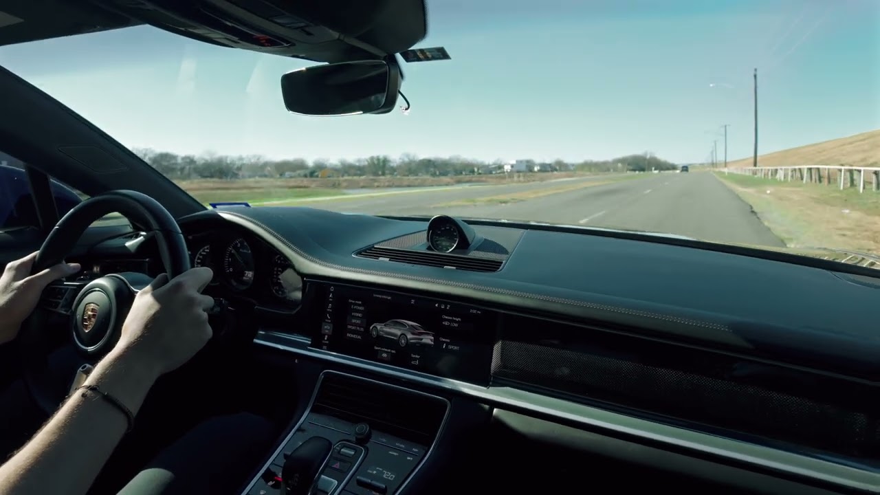 2019 Porsche Panamera Turbo S E-Hybrid - Driving