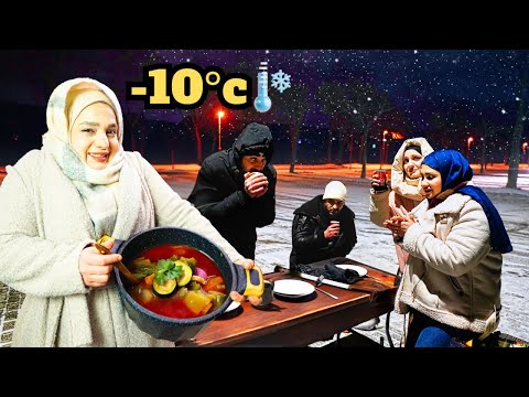 طبخت محاشي بالتلج بدرجة حرارة 10 بالشارع وعزمت العيلة اتجمدووا تجربة مجنونة 
