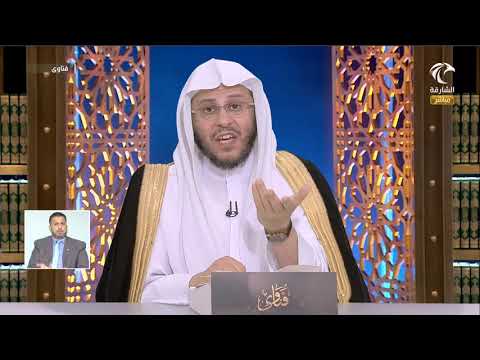 ما حكم حجز مكان في المسجد بسجادة ونحوها