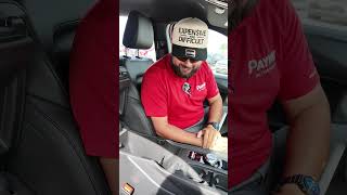 Feliz Cinco de Mayo! Josue ensenando el 2026 Jeep Cherokee | Payne Edinburg CDJR | Edinburg, Texas