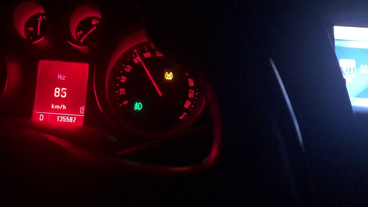 Opel Insignia 2.0 Turbo 220 Ps Probleme Opel İnsignia 2.0 Turbo 220 ps 0-200 - YouTube