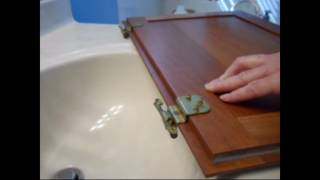 How to replace cabinet hinges