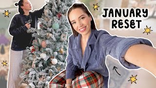 Home Vlog 🏡 January Reset - Taking Down Christmas Decs, Getting Back to Work + More! by Gabriella ♡ 27,974 views 3 months ago 18 minutes