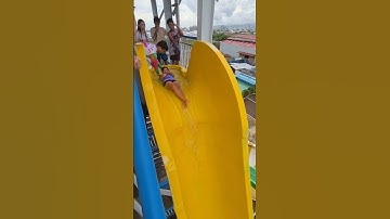 FUN AND SLIDE‼️😂🤣 #shorts #waterpark
