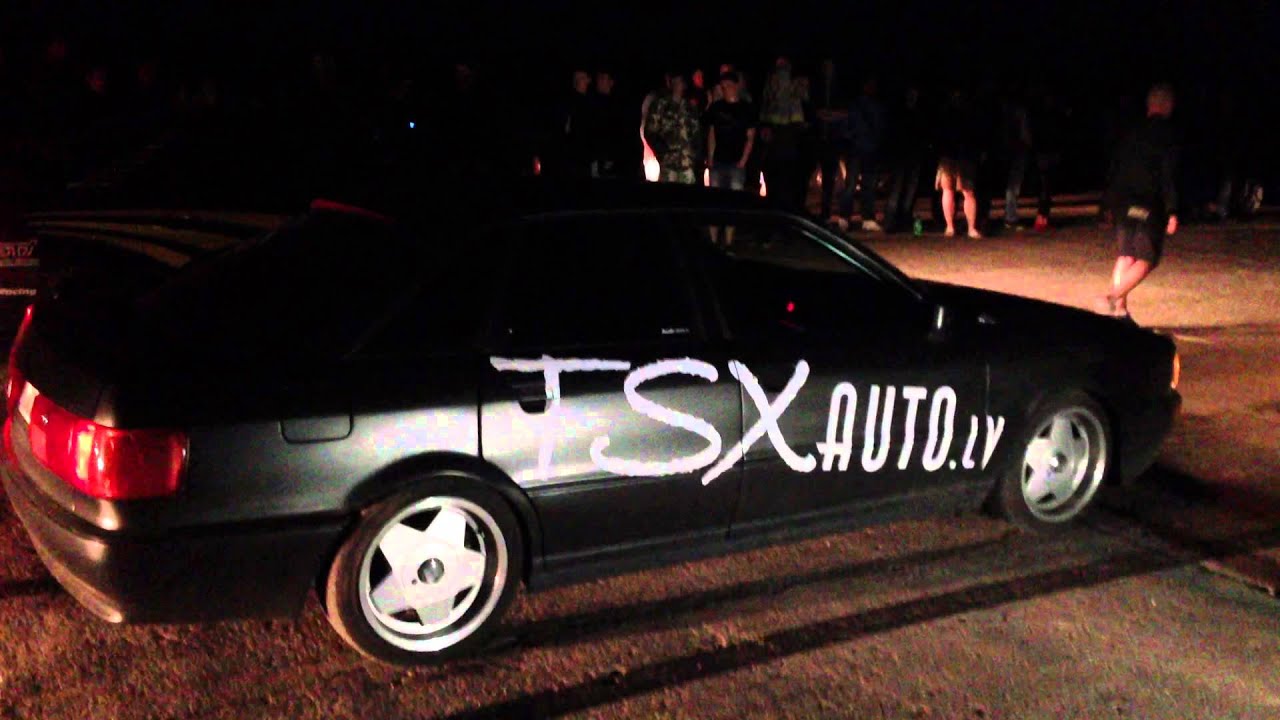 Audi 80 V8 vs STI rumbula - YouTube