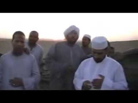 مديح للشيخ خالد البصيلى بخلوة الشيخ البيومى أسوان ادفو البصيلية 