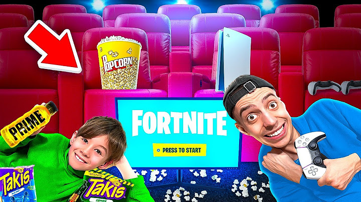 KLEINER JUNGE baut GEHEIMES GAMING ZIMMER im KINO! 😳 (erwischt)