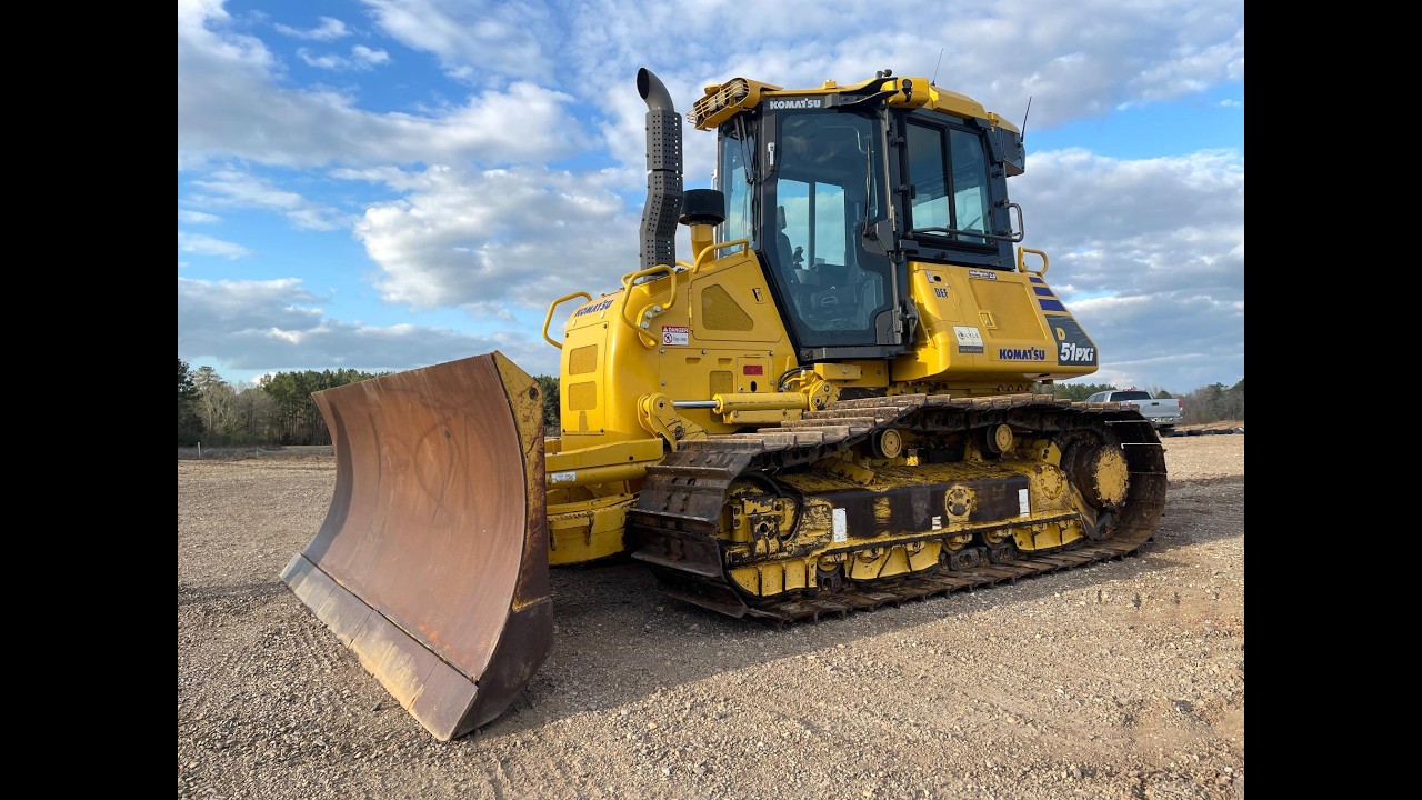 2022 Komatsu D51PXI Crawler Dozer (2,678 Hours)
