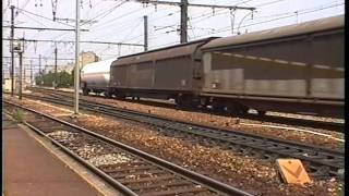 FRET SNCF PARIS  2  CC 6500  WITH LARGE MIXED FREIGHTS  7 2001