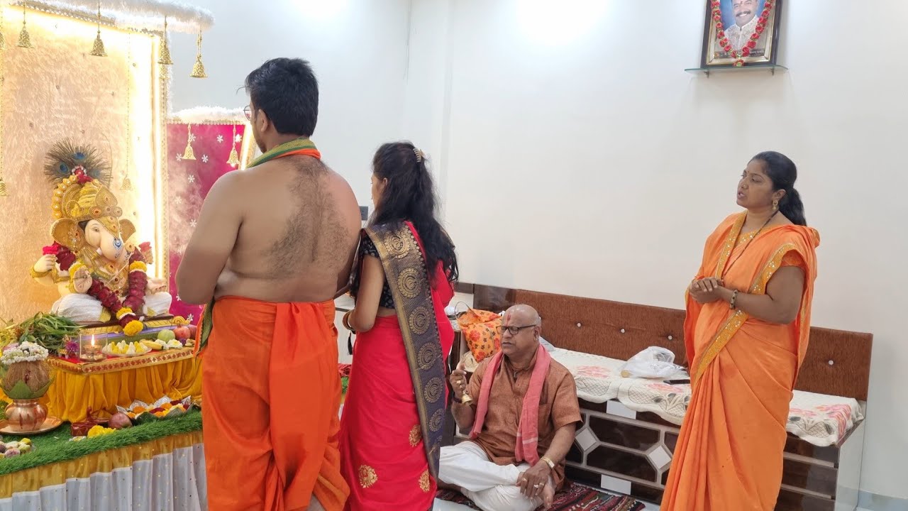 ऋतू आणि पूजाच्या घरचा गणपती बाप्पा..🥰खूप सुंदर docoretion..❤️