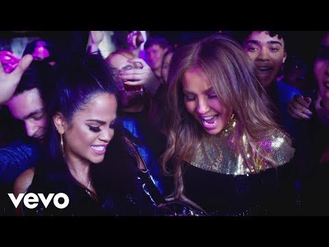 Thalía, Natti Natasha - No Me Acuerdo (Video Oficial)