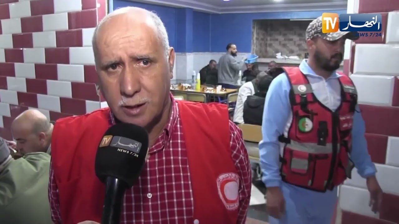 سعيدة: الهلال الأحمر الجزائري ينظم موائد إفطار لعابري السبيل