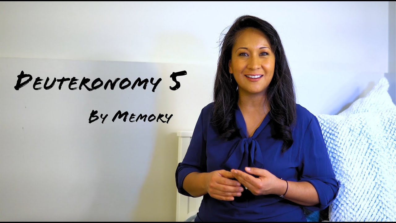 Gisel Smith Deuteronomy 5 | the Bible by Chapters with Gisel Smith - YouTube