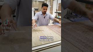 Semigrês ou Porcelanato? Testamos o nível de absorção de cada peça. Entenda a diferença.