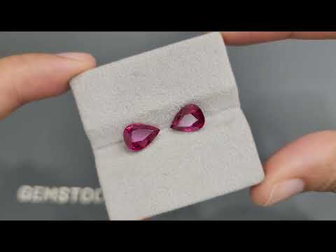 Pair of untreated rubies in pear cut 5.03 carats from Mozambique  Video  № 3