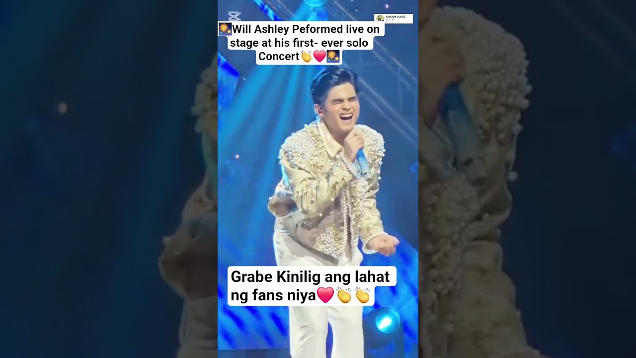 Will Ashley Peformed live on stage at  his first ever Solo Concert 