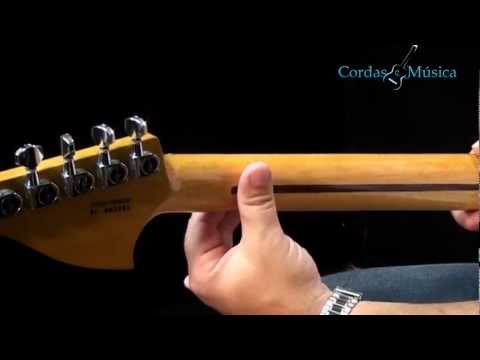 Vídeo: Como Segurar Uma Guitarra Elétrica