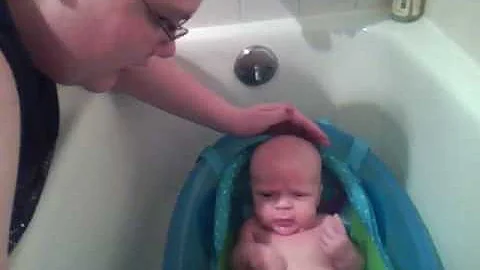 Bathtime with Aunt Jenny, Brogan starts out happy!