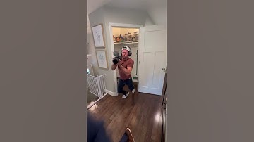 How I imagine videographers film a chase scene. Part 2