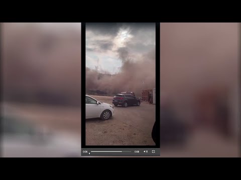 انهيار جزء من إهراءات القمح في مرفأ بيروت