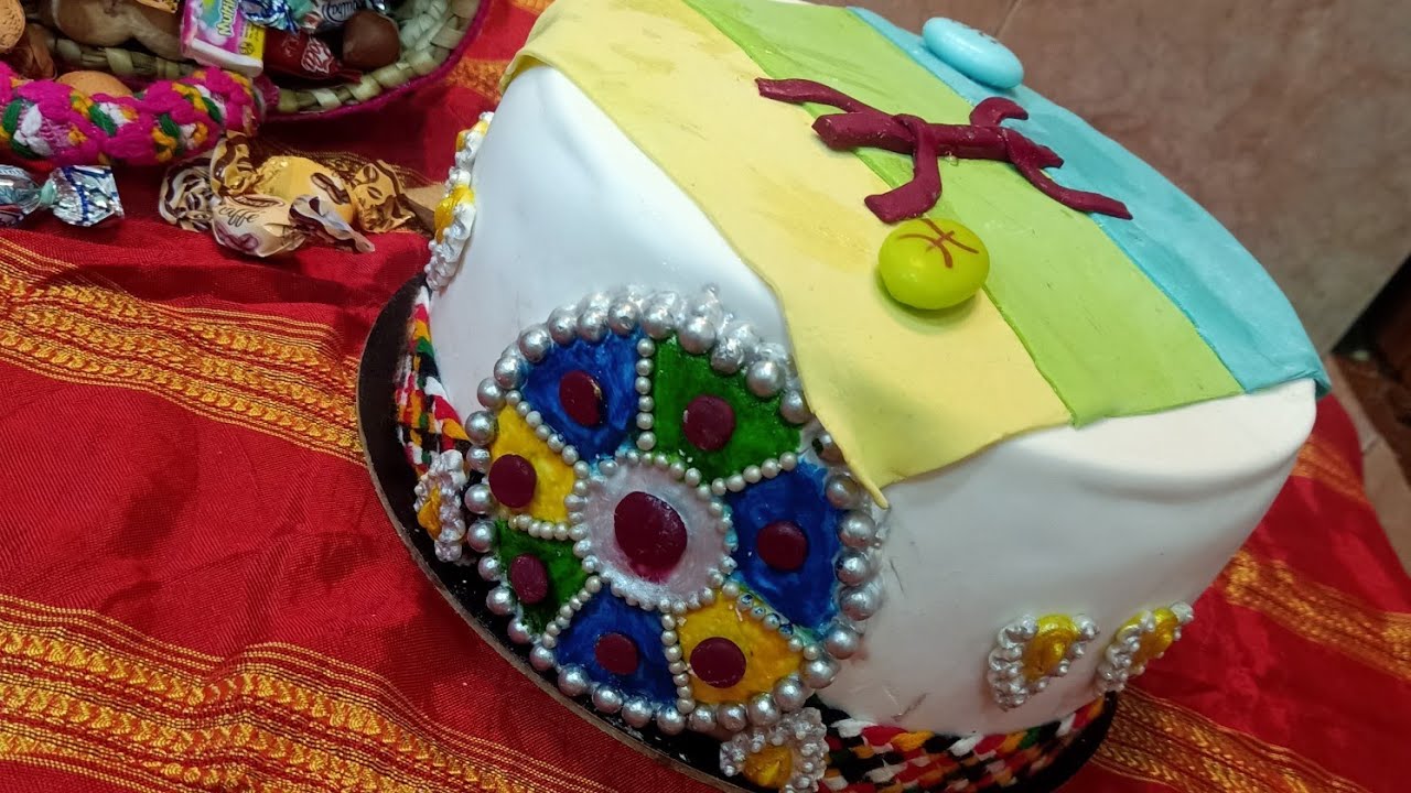 كيكة يناير بتزيين امازيغي🇩🇿محشوة بقناش الشوكولا مع وصفة جينواز خفيفة ريشة و تجي مشربة تهبل 🤤🤤😍