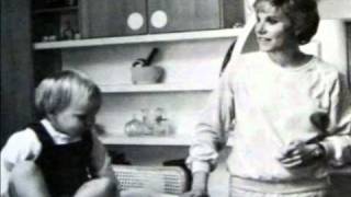 Watch Anne Murray Child Of Mine video