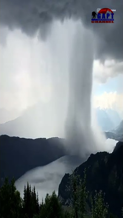 GAPT CHANNEL I Watching Rain from Above the Clouds I #shorts #gaptchannel #heavyrain #watchingrain