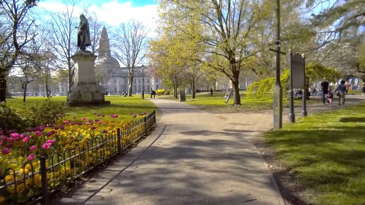 Cardiff Spring A Beautiful Spring Day in Cardiff 2022 🌸 - YouTube